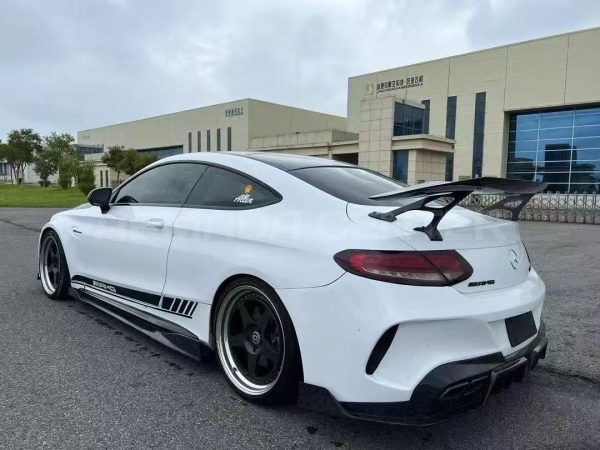 Mercedes-Benz AMG C43 4MATIC 2020 Detail View