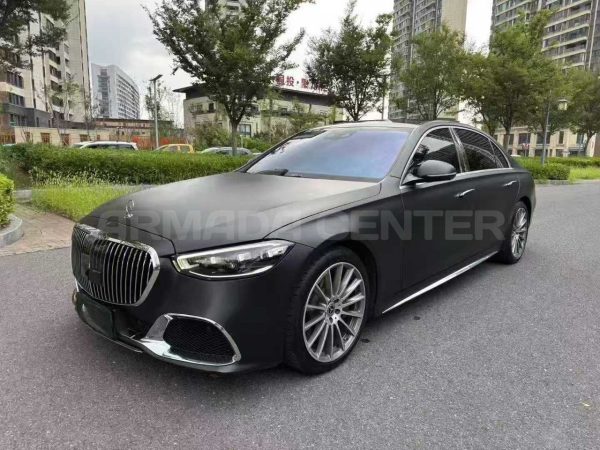 Mercedes-Benz S500L 4MATIC 4WD Side View