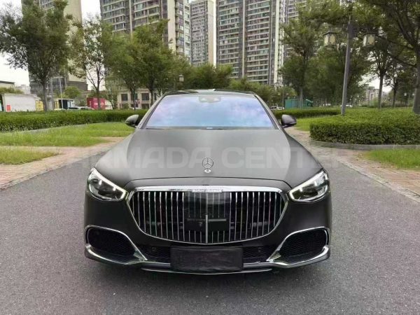 Mercedes-Benz S500L 4MATIC 3.0T Front View