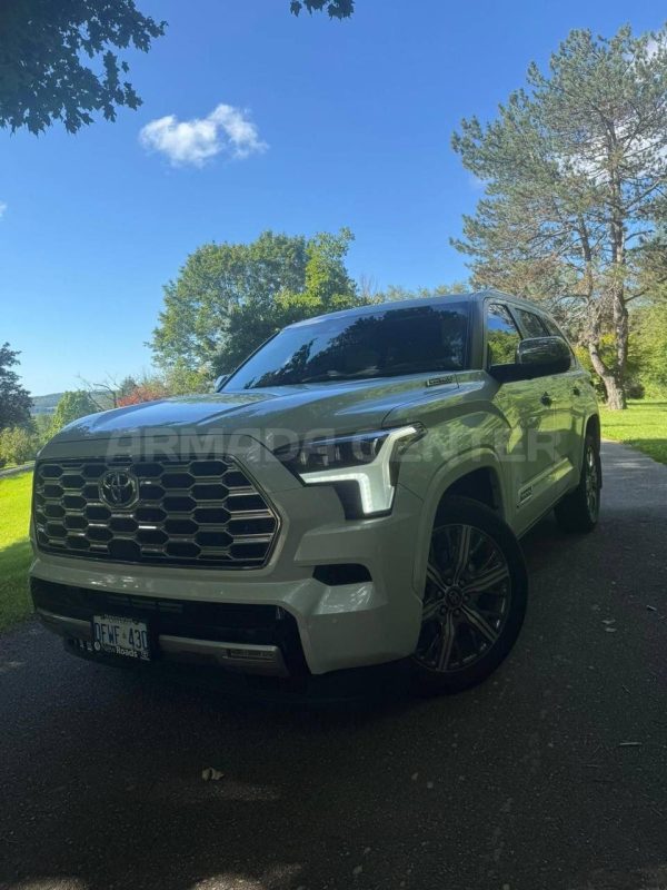 Toyota Sequoia Platinum 2025 — боковая проекция