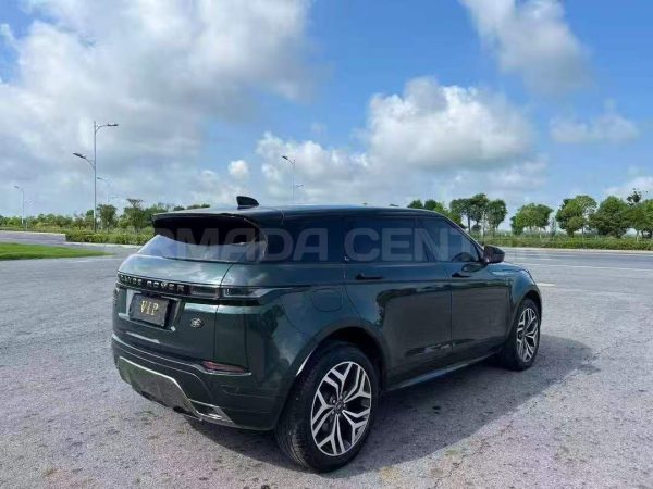 Land Rover Aurora L (Evoque) Luxury Edition Interior