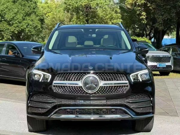 Mercedes-Benz GLE450 4MATIC Luxury Edition 2020 Front View