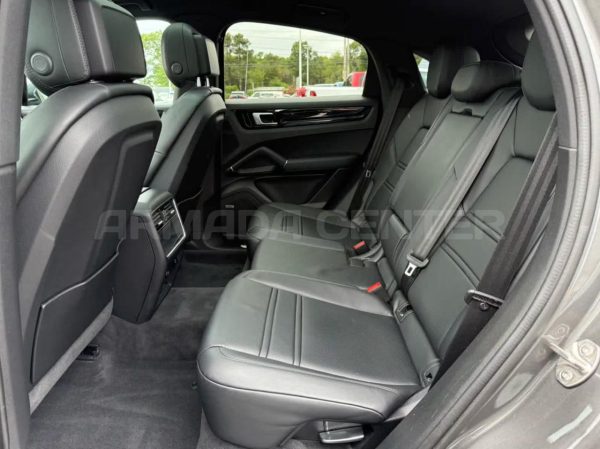 Porsche Cayenne 3.0Т бензин 2021, coupe Detail View