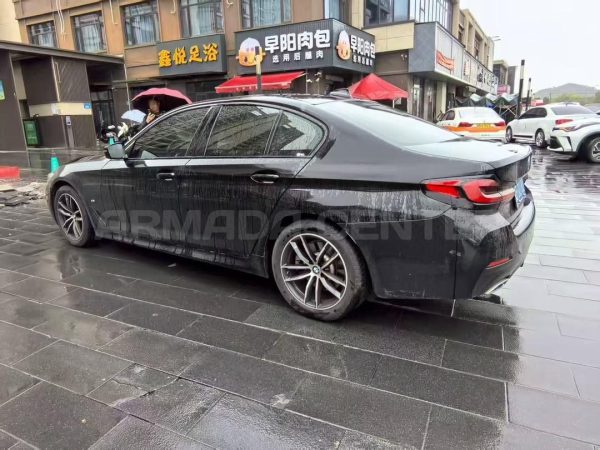 BMW 525Li M Sport Package 2022 Front View
