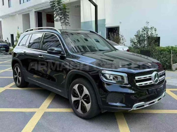 Mercedes-Benz GLB220 2.0T 2022 Fashion Edition Side View