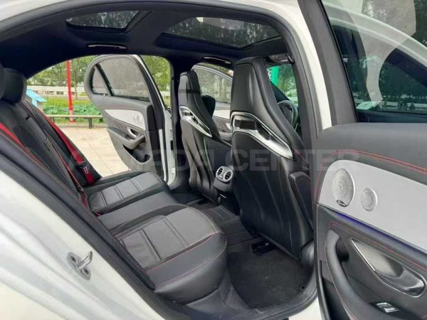 Mercedes-Benz E53 AMG 4MATIC 2020 Dashboard View