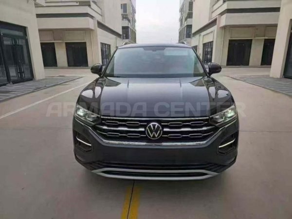 Volkswagen Tayron 330TSI Plus Luxury Edition Front View
