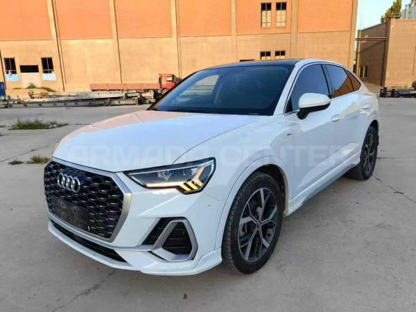 Audi Q3 Sportback 40TFSI Fashion Edition Side View