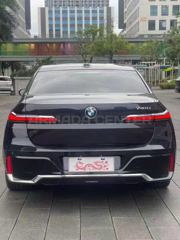 BMW 740Li Leading M Sport 2023 Interior