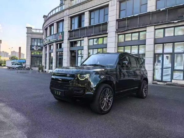 Land Rover Range Rover 3.0T 400HP 4WD Side View 2022