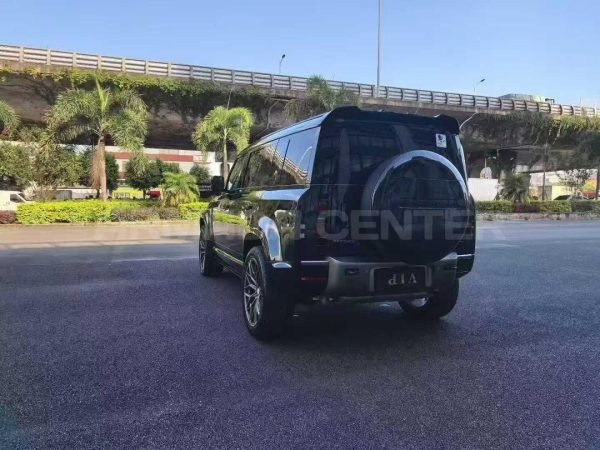 Land Rover Range Rover 3.0T 400HP 4WD Rear View 2022