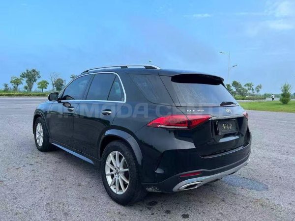 Mercedes-Benz GLE350 4MATIC Detail View