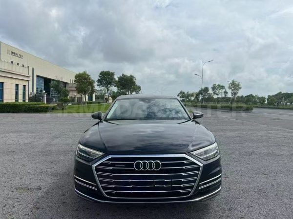 Audi A8L 50TFSI Quattro Comfort Edition 2021 Front View