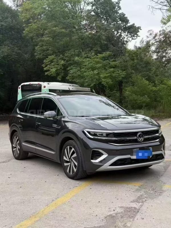 Volkswagen Talagon 380TSI Luxury 2022 Side View