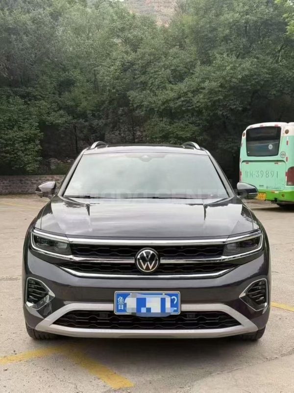 Volkswagen Talagon 380TSI Luxury 2022 Front View