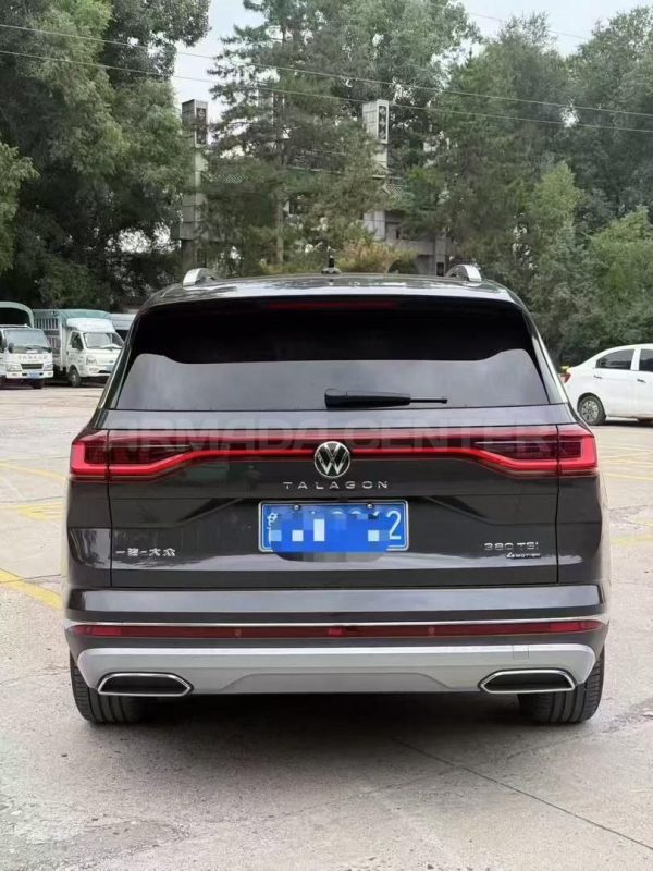 Volkswagen Talagon 380TSI Luxury 2022 Interior