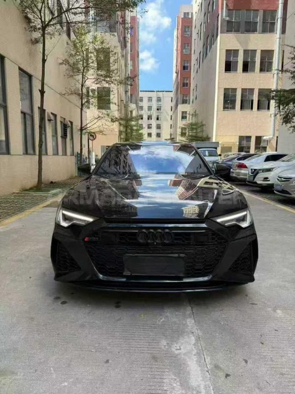 Audi A6L 45TFSI Quattro 2022 Front View