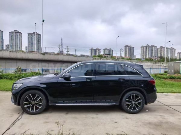 Mercedes-Benz GLC260L Facelift 4MATIC Luxury Edition Rear View