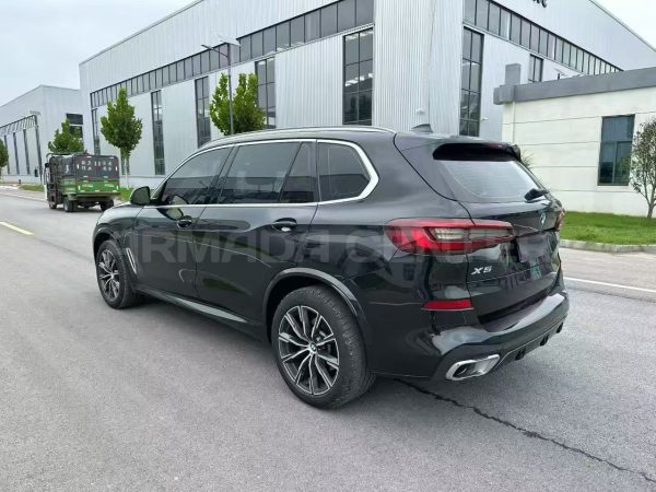 BMW X5 xDrive 30Li M Sport Package Interior