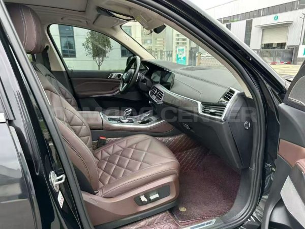 BMW X5 xDrive 30Li M Sport Package Dashboard