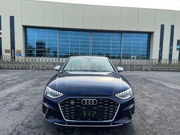Audi S4 3.0T 4WD 2021 Front View