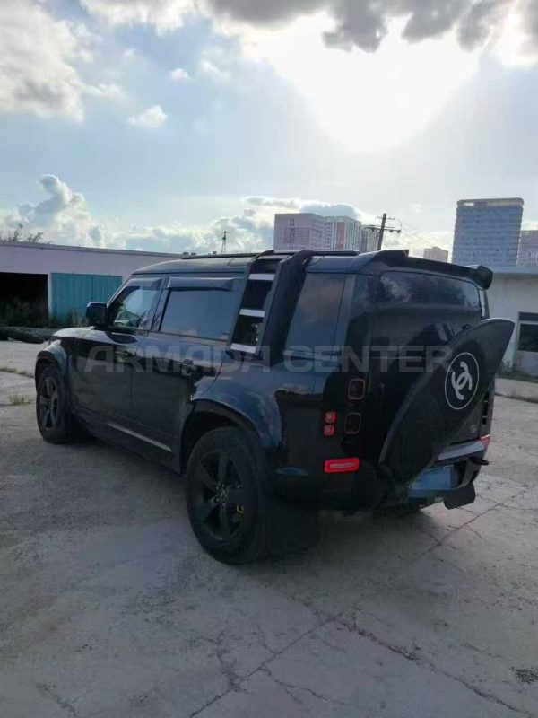 Land Rover Defender 3.0T 4WD 2021 Rear View
