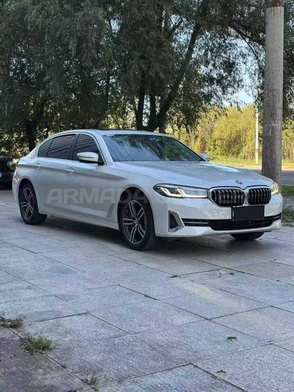 BMW 530Li xDrive 2023, передний вид