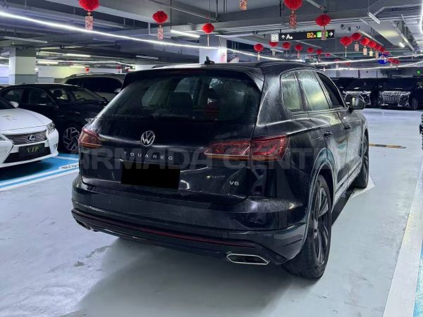 Volkswagen Touareg 3.0T 4WD 2021 Rear View