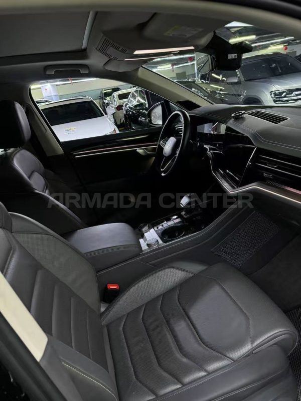 Volkswagen Touareg 3.0T 4WD 2021 Detail View