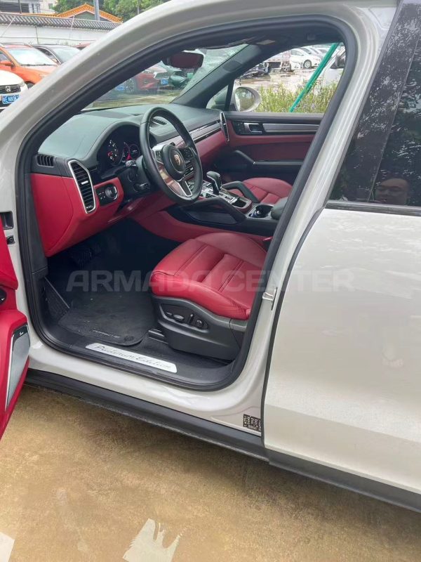 Porsche Cayenne 3.0T 4WD 2022 Rear View