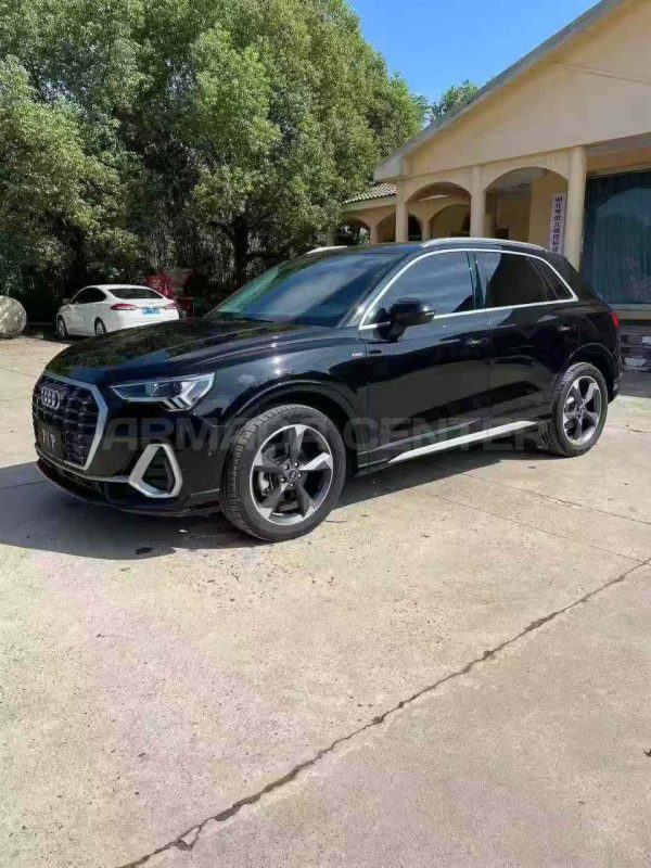 Audi Q3 35TFSI Fashion Edition 2023 Side View