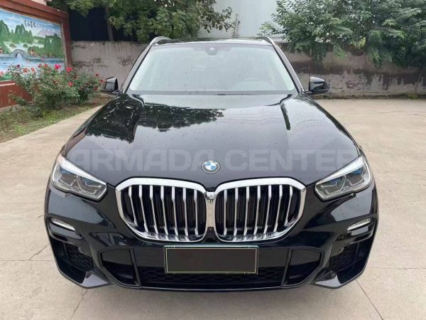 BMW X5 xDrive 40i 3.0T 2021 Front View