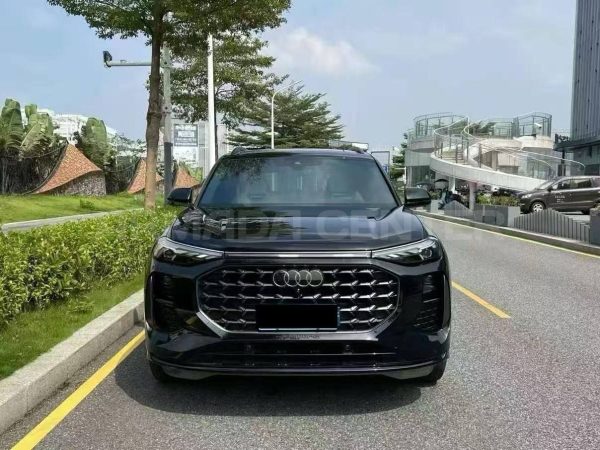 AUDI Q6 45TFSI QUATTRO 2022 Front View