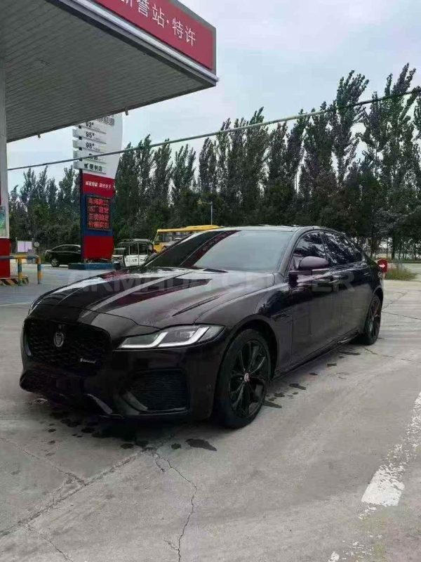 Jaguar XFL Premium Edition 2.0T 4WD 2021