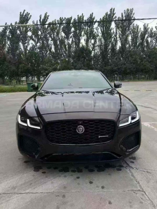 Jaguar XFL Premium Edition 2.0T 4WD 2021 Front View