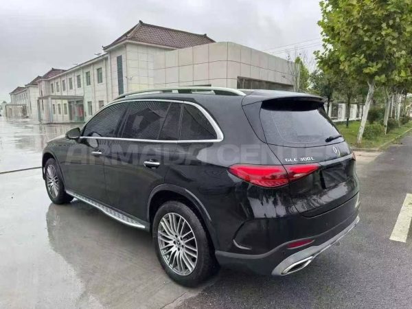 Mercedes-Benz GLC300L 2.0T 4WD 2023 Rear View