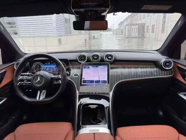 Mercedes-Benz GLC300L 2.0T 4WD 2023 Detail View