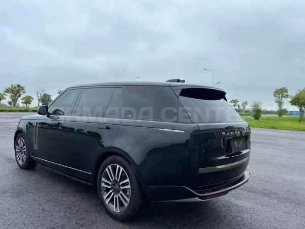 Land Rover Range Rover Grand Touring 3.0T 4WD 2023 Rear View