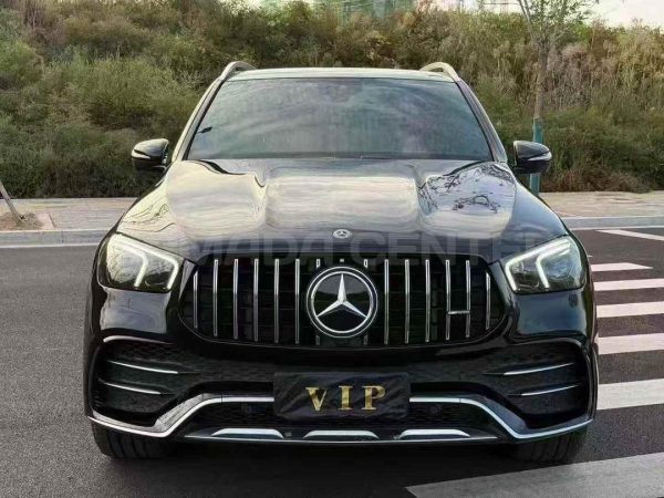 Mercedes-Benz AMG GLE53 4MATIC+ Front View