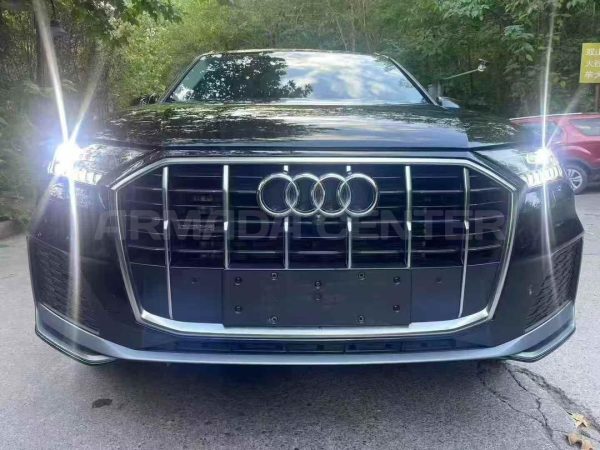 Audi Q7 45TFSI Quattro S Line Sport Front View
