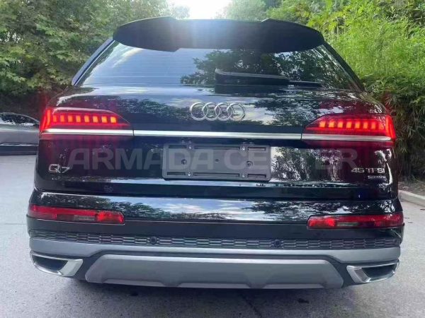 Audi Q7 45TFSI Quattro S Line Sport Interior