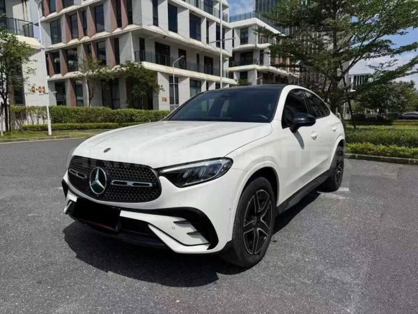 Mercedes-Benz GLC260 Coupe 4matic 4wd 2024