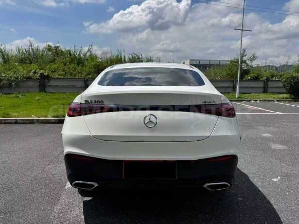 Mercedes-Benz GLC260 Coupe 4matic 4wd Interior