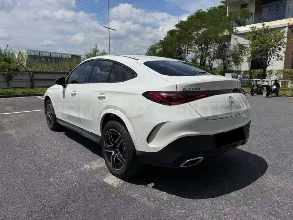 Mercedes-Benz GLC260 Coupe 4matic 4wd Detail View