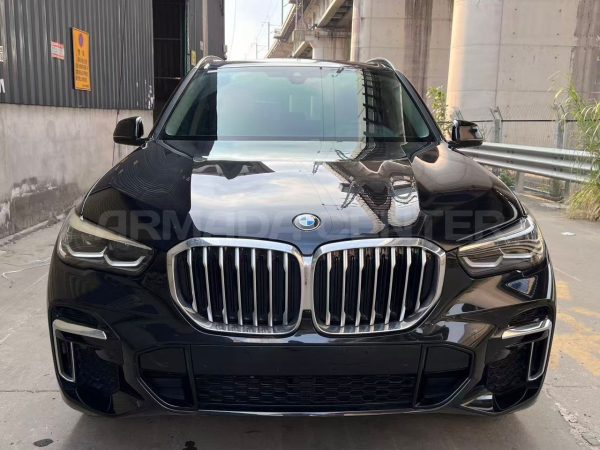 BMW X5 xDrive 30Li M Sport Package 2022 Front View