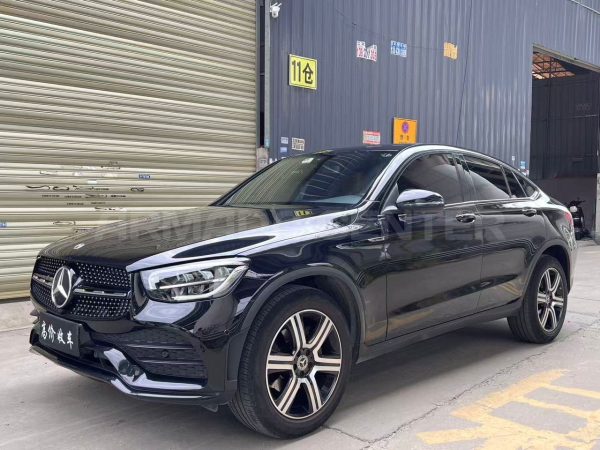 Mercedes-Benz GLC260L Coupe 4MATIC 2021