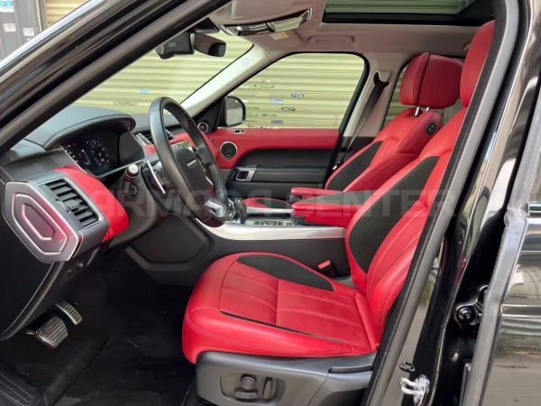 Land Rover Range Rover Sport 3.0T 4WD 2021 Rear View