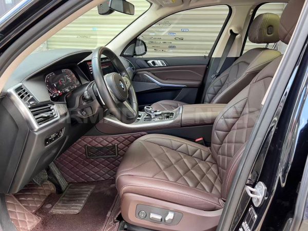 BMW X5 xDrive 30Li M Sport Package 2023 Detail View