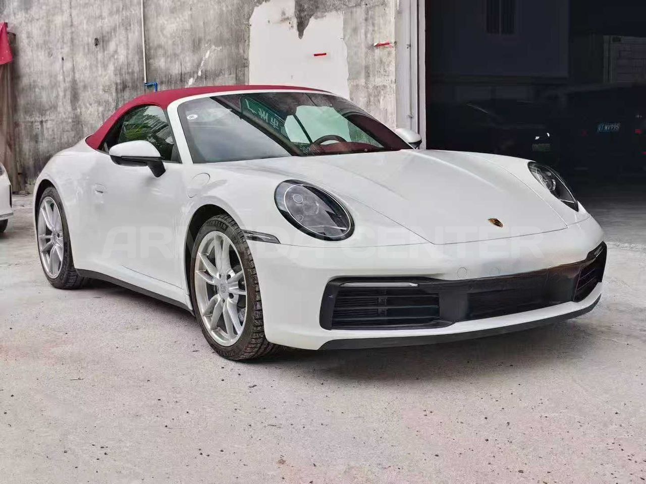 Porsche 911 Carrera Cabriolet 2023