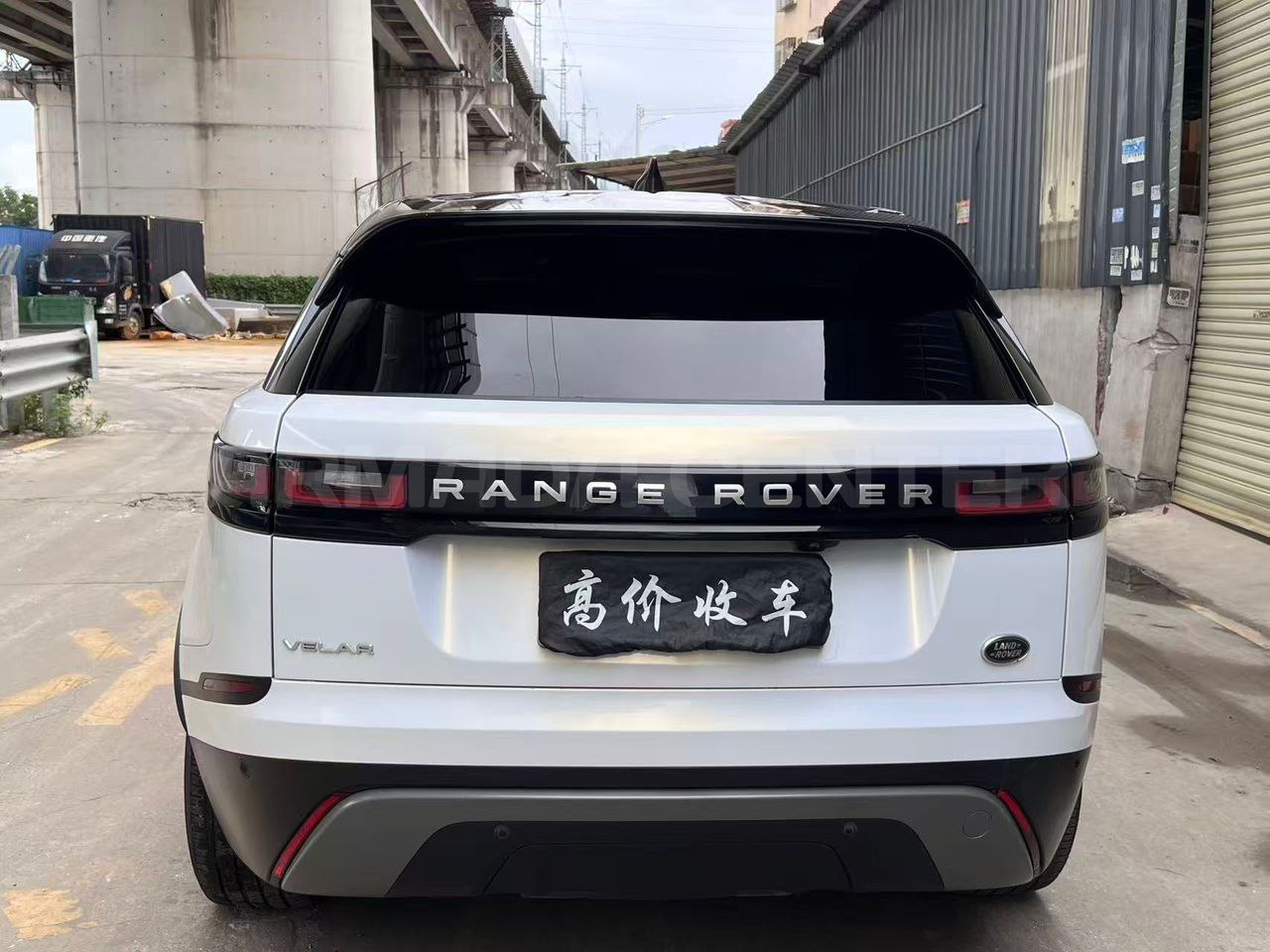 Land Rover Range Rover Velar 2.0T 2022 Interior